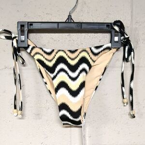 Seafolly Black and Cream Patterned Swimwear Geometric Size US 6 NWT
